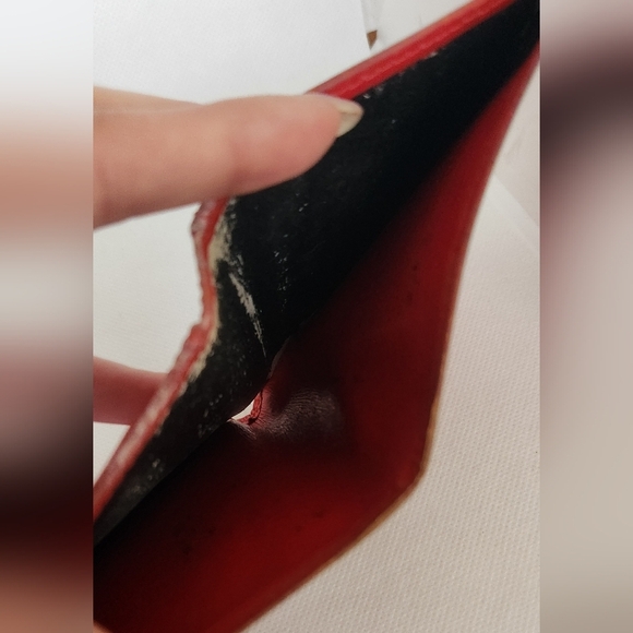 Louis Vuitton Red Epi Bi-fold Wallet - Picture 8 of 10